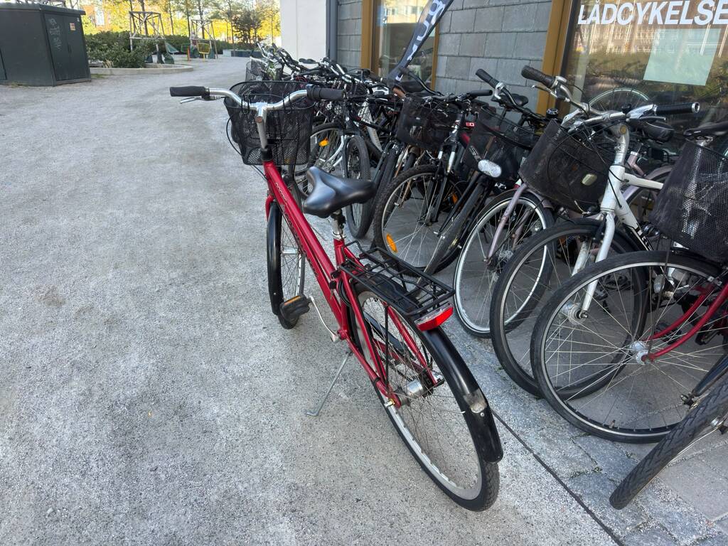 Damcykel Monark Nordic  3 växlar 28 tum Nyservad