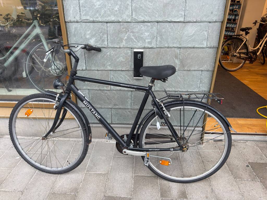 Herrcykel 8 växlar 28 tum Nyservad